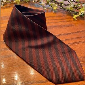 Classy Vintage Striped Men's Tie